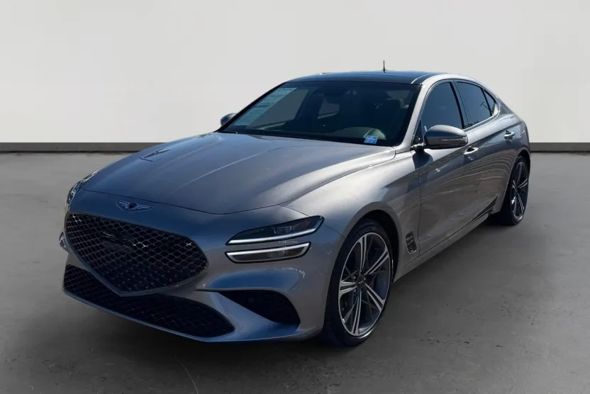 2025 Genesis G70 2.5T photo 1