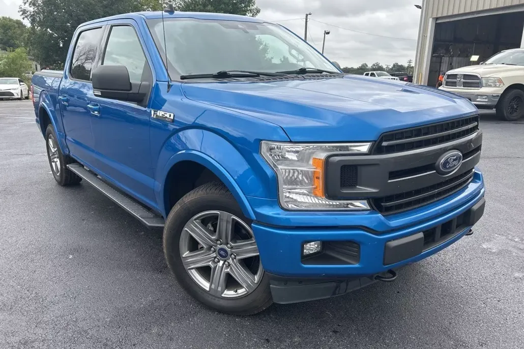 2019 Ford F-150 XLT photo 1