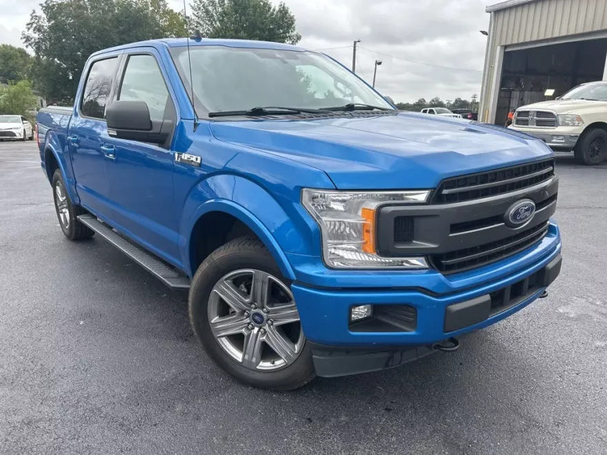 2019 Ford F-150 XLT photo 1