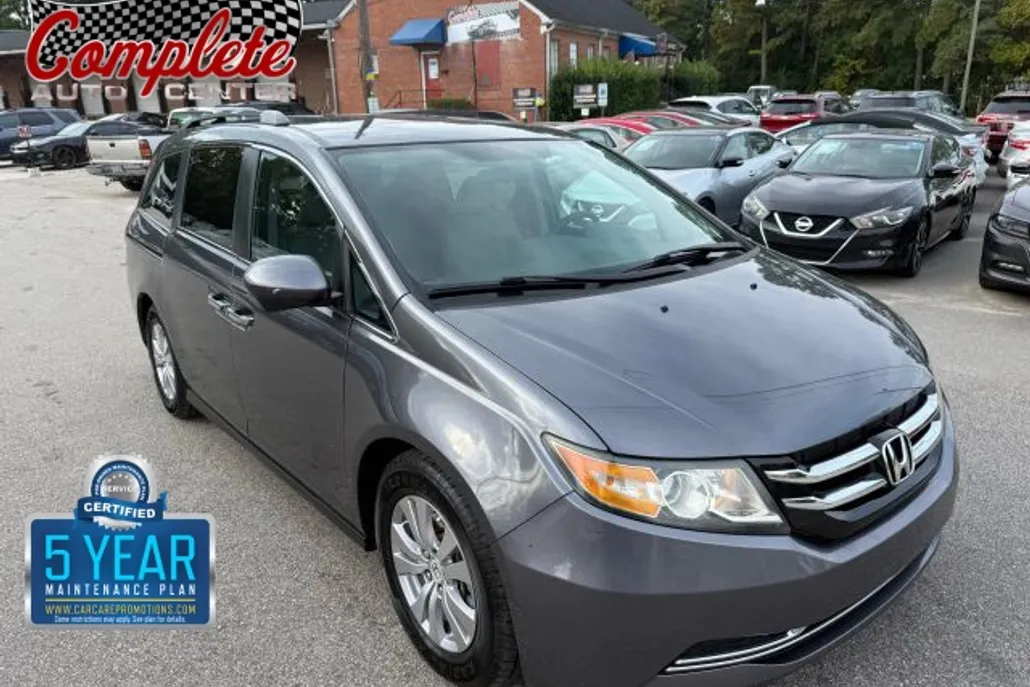 2015 Honda Odyssey EX photo 1