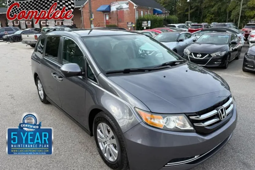 2015 Honda Odyssey EX photo 1