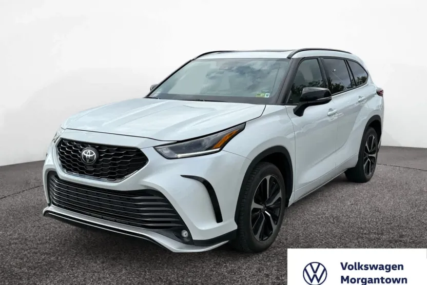 2022 Toyota Highlander XSE photo 1