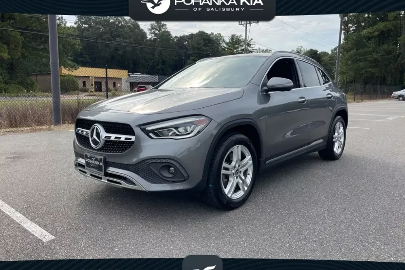 2021 Mercedes Benz GLA 250 4MATIC photo 1