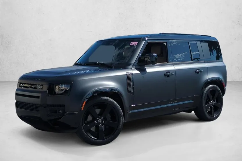 2025 Land Rover Defender 110 X-Dynamic SE photo 1