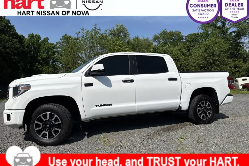 2018 Toyota Tundra SR5 photo 1