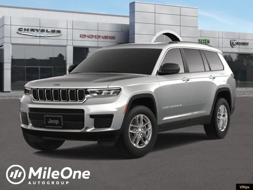 2025 Jeep Grand Cherokee Laredo photo 1