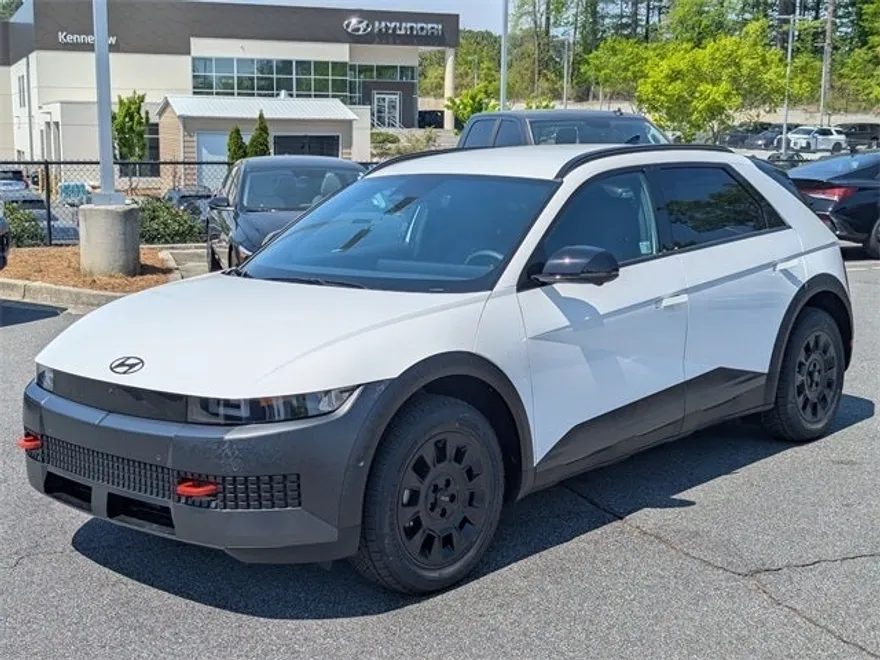 2025 Hyundai Ioniq 5 photo 3