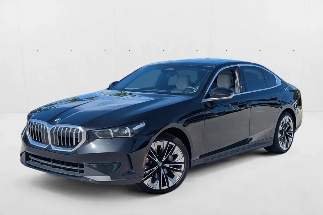 2025 Bmw 530i photo 1
