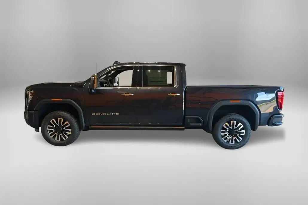 2026 Gmc Sierra 2500 HD Denali Ultimate photo 1