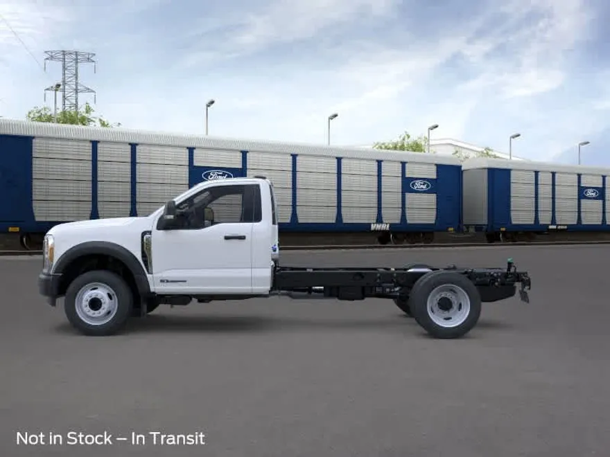 2026 Ford F-550 photo 1