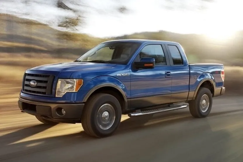 2010 Ford F-150 XLT photo 1