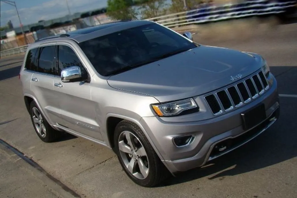 2015 Jeep Grand Cherokee Overland photo 1
