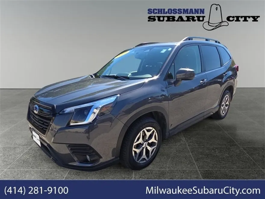 2023 Subaru Forester Premium photo 1