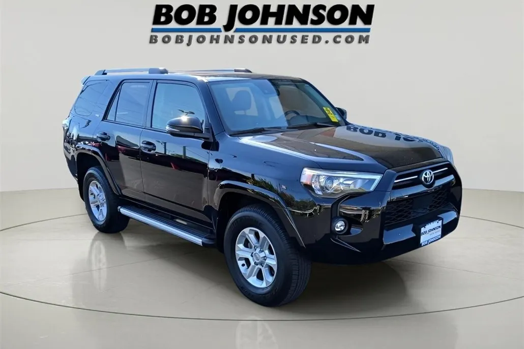 2023 Toyota 4Runner SR5 Premium photo 1