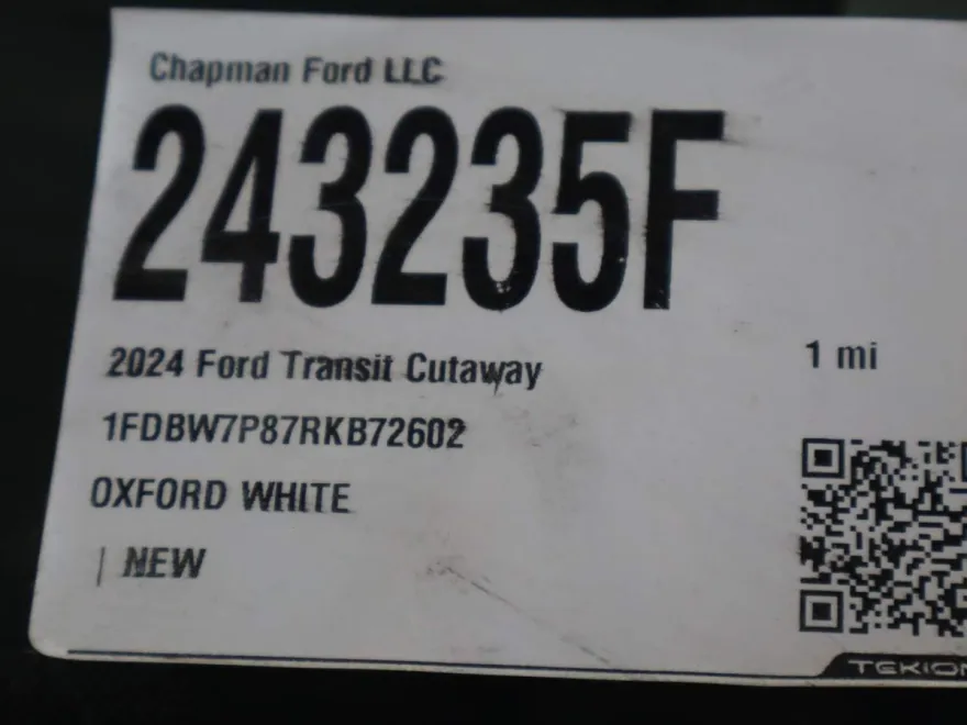 2024 Ford Transit Cutaway Chassis photo 1