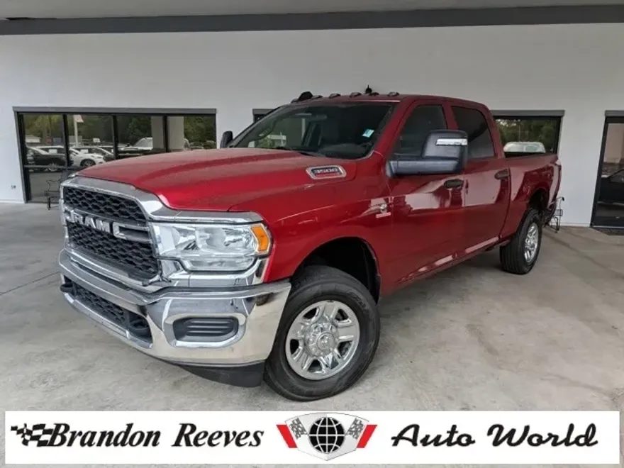 2023 Ram 3500 Tradesman photo 1