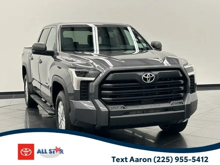 2025 Toyota Tundra SR5 photo 1
