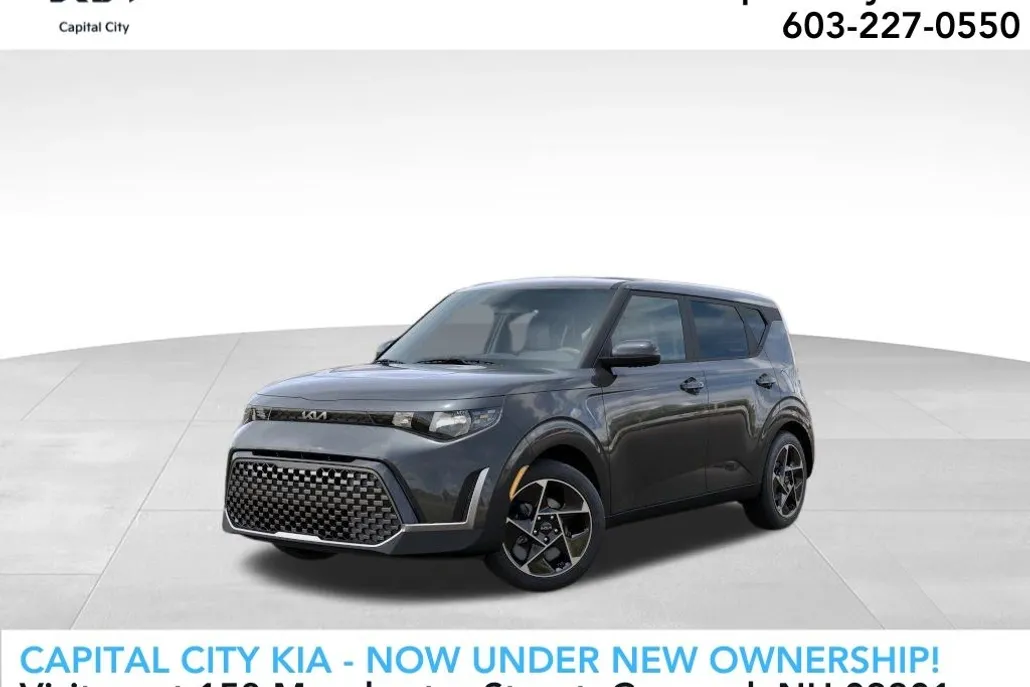 2025 Kia Soul EX photo 1