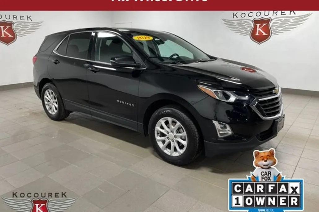2019 Chevrolet Equinox LT photo 1