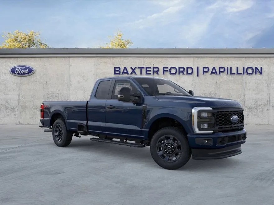 2025 Ford F-350 XL photo 1