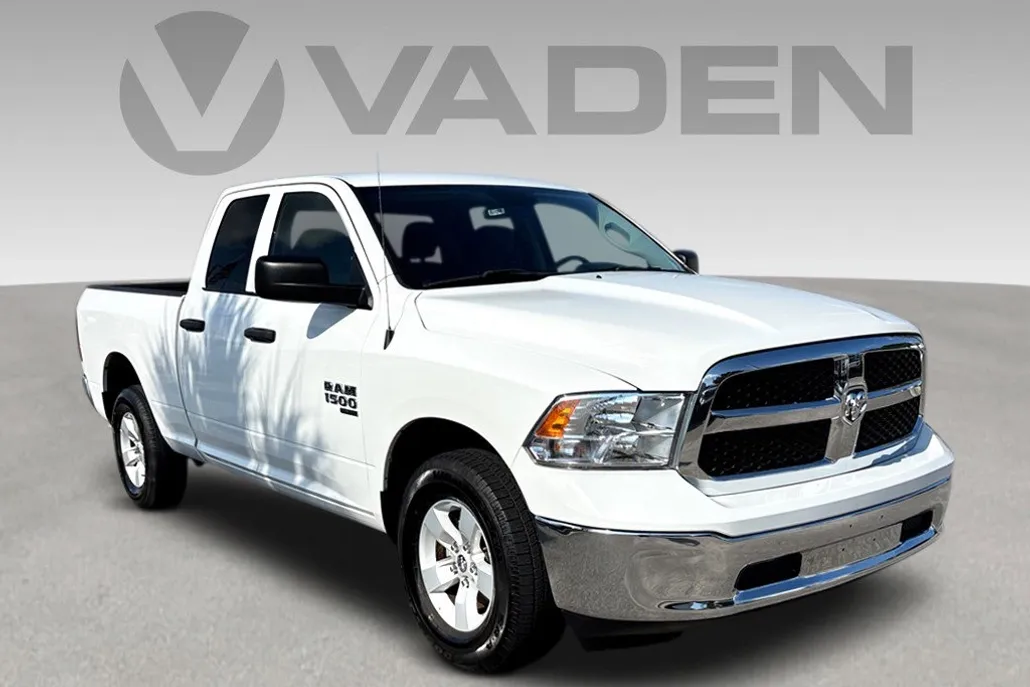 2024 Ram 1500 Classic SLT photo 1