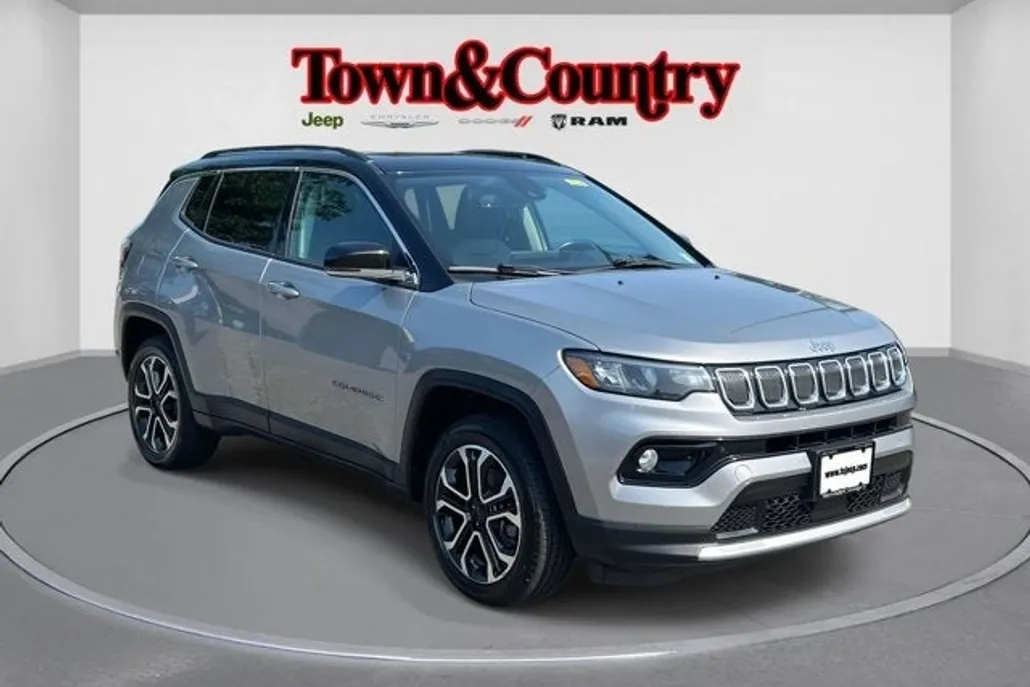 2022 Jeep Compass Limited photo 1