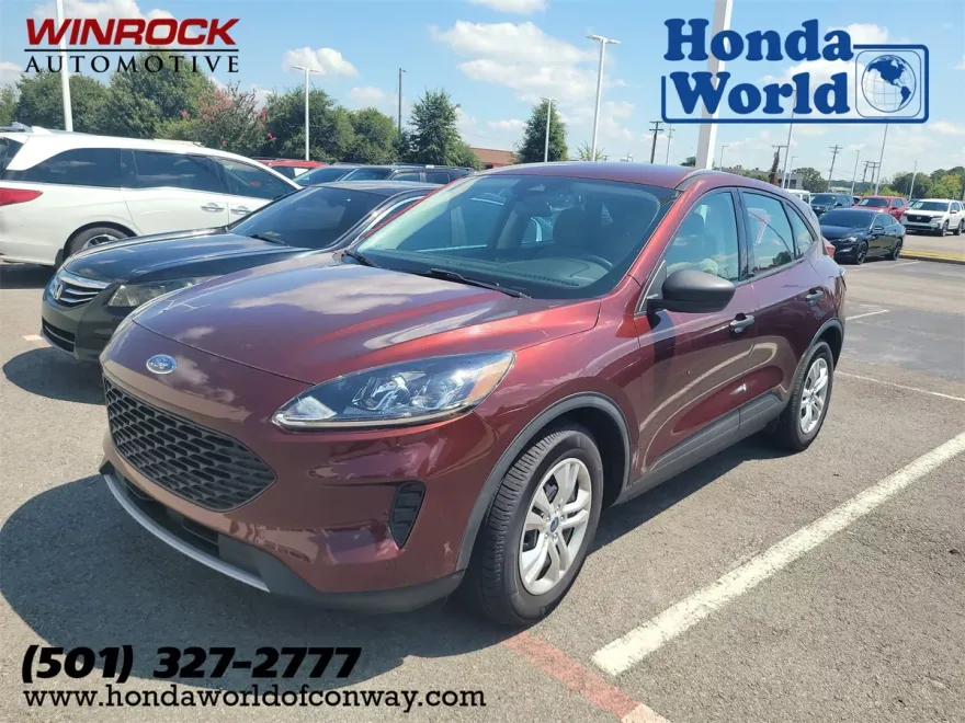 2021 Ford Escape S photo 1
