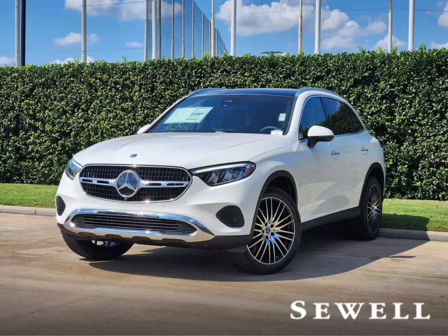 2026 Mercedes Benz GLC 300 4MATIC photo 1