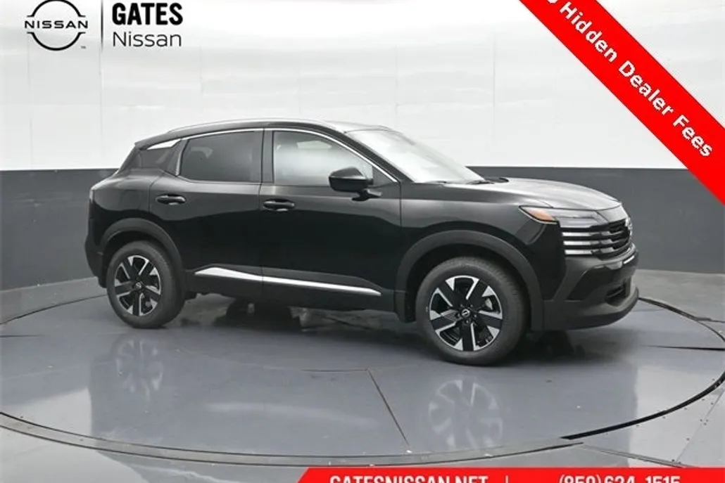 2025 Nissan Kicks SV photo 1