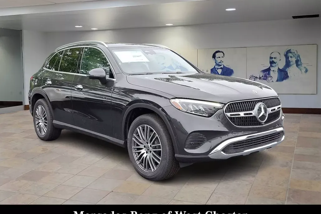 2026 Mercedes Benz GLC 300 4MATIC photo 1