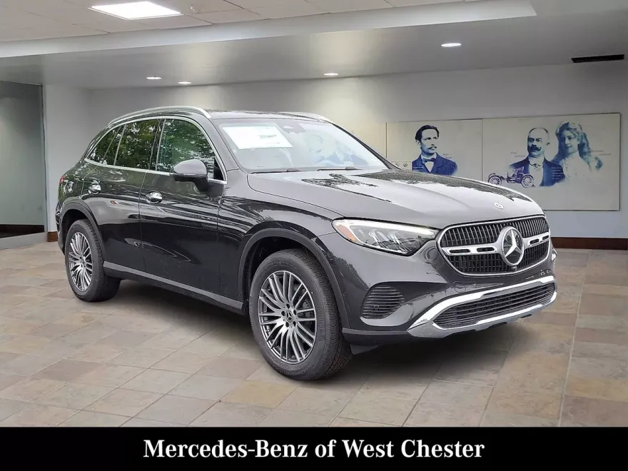 2026 Mercedes Benz GLC 300 4MATIC photo 1