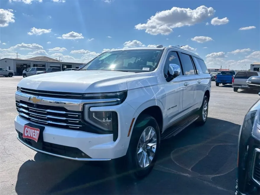 2025 Chevrolet Suburban Premier photo 1