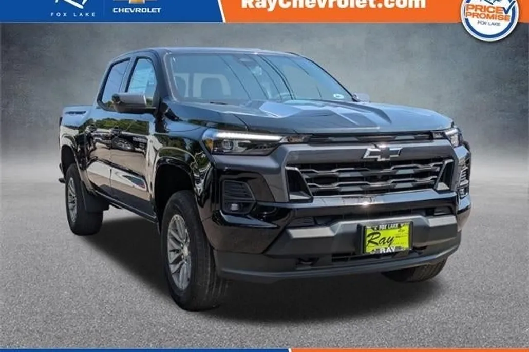 2026 Chevrolet Colorado LT photo 1
