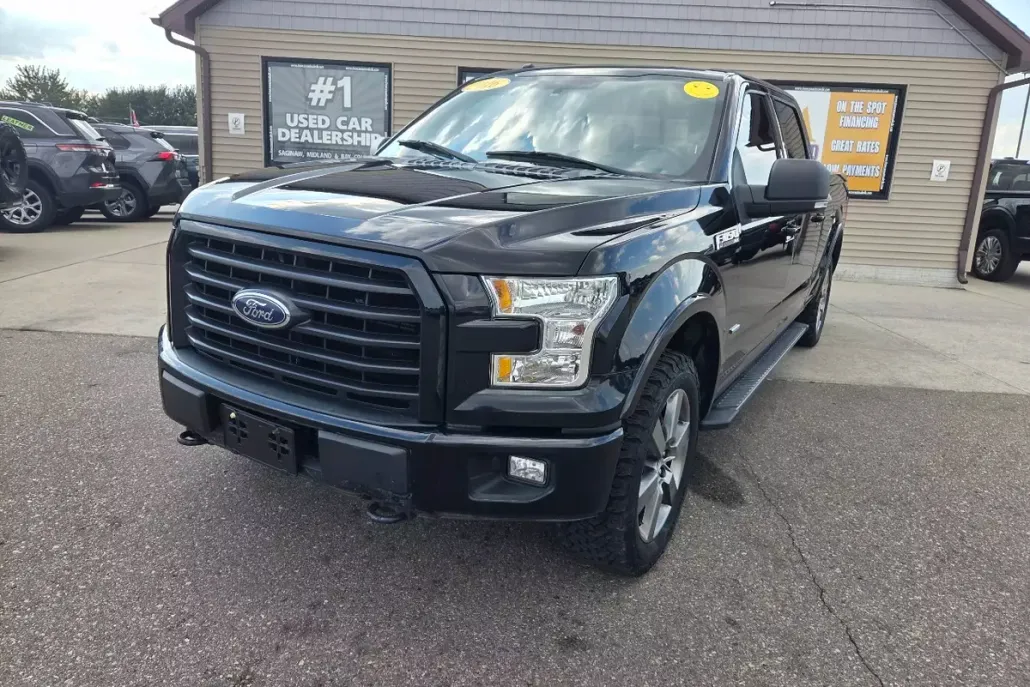 2016 Ford F-150 XLT photo 1