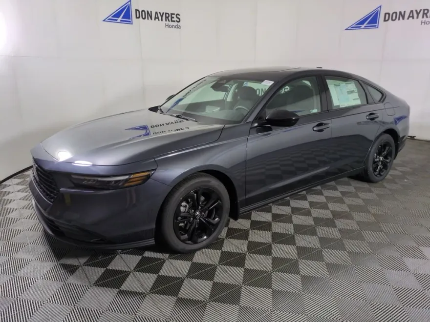 2025 Honda Accord SE photo 1