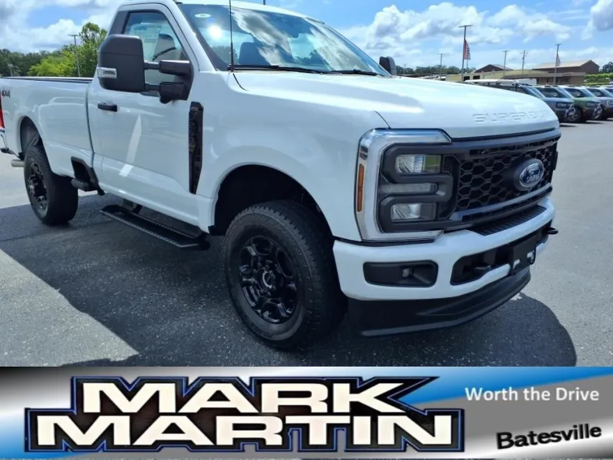 2025 Ford F-250 XL photo 1