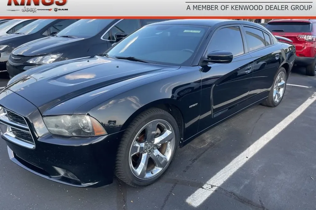 2013 Dodge Charger R/T photo 1