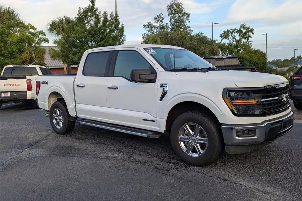 2024 Ford F-150 XLT photo 1