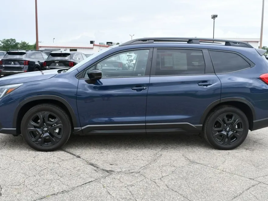 2024 Subaru Ascent Onyx Edition photo 1