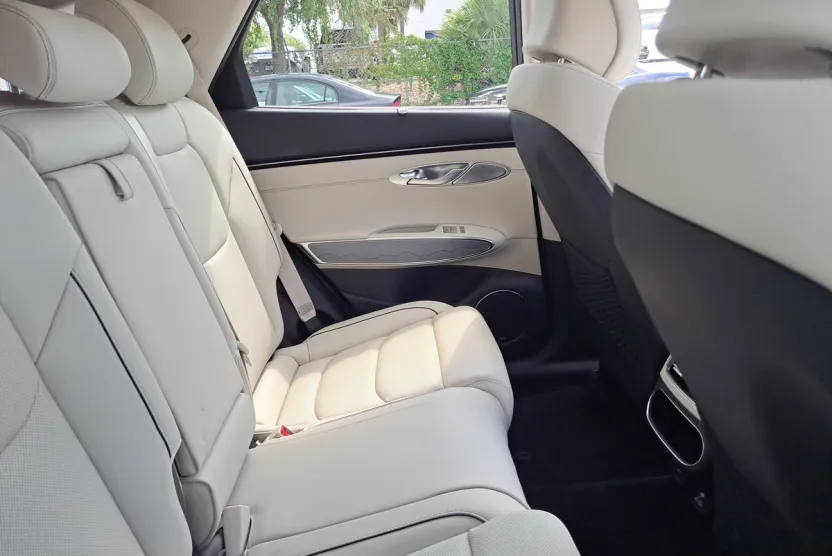 2023 Genesis GV70 2.5T photo 1