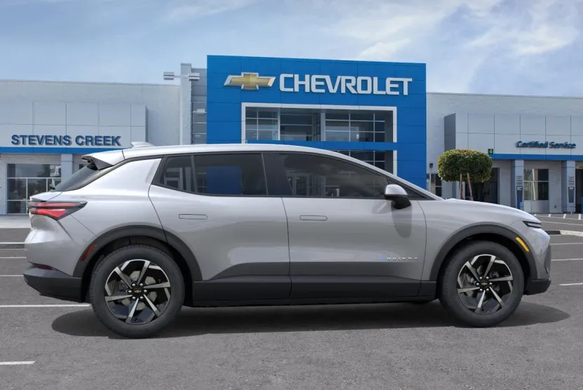 2026 Chevrolet Equinox EV 1LT photo 1