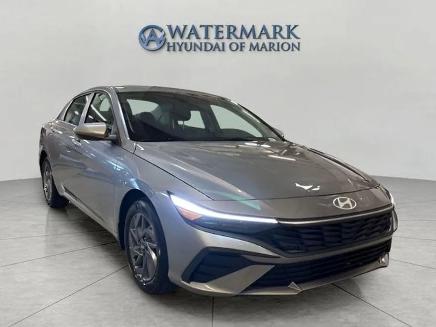 2025 Hyundai Elantra Hybrid Blue photo 1