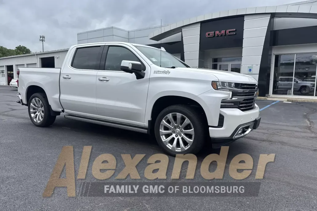 2022 Chevrolet Silverado 1500 High Country photo 1