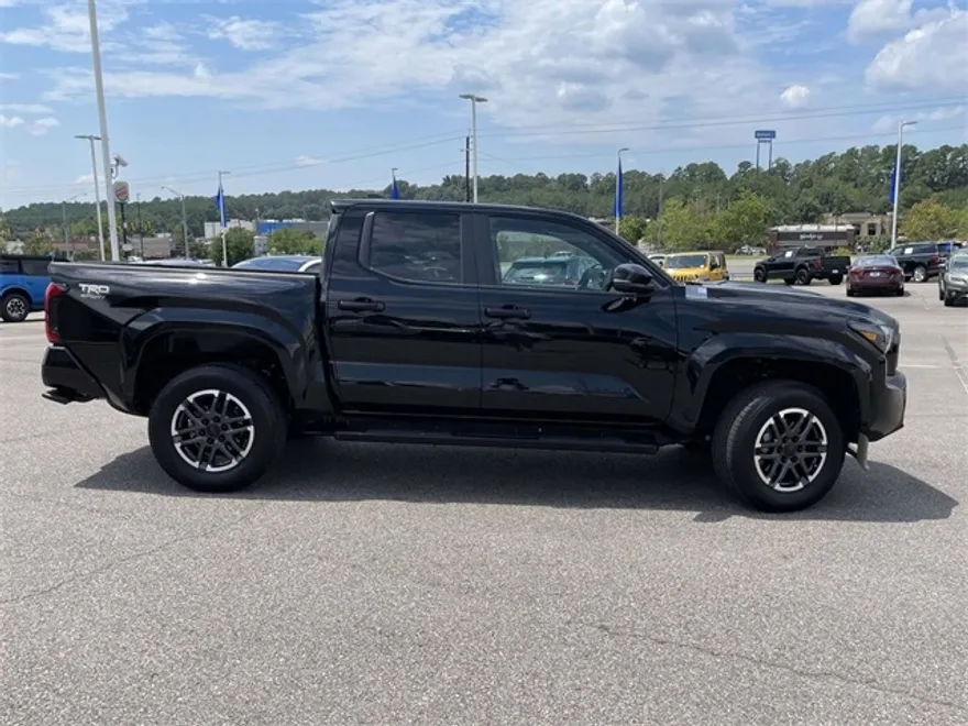 2024 Toyota Tacoma TRD Sport photo 1