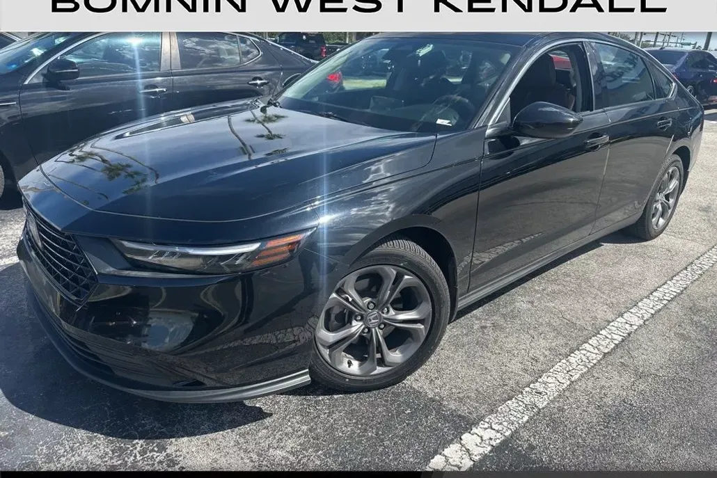 2023 Honda Accord EX photo 1