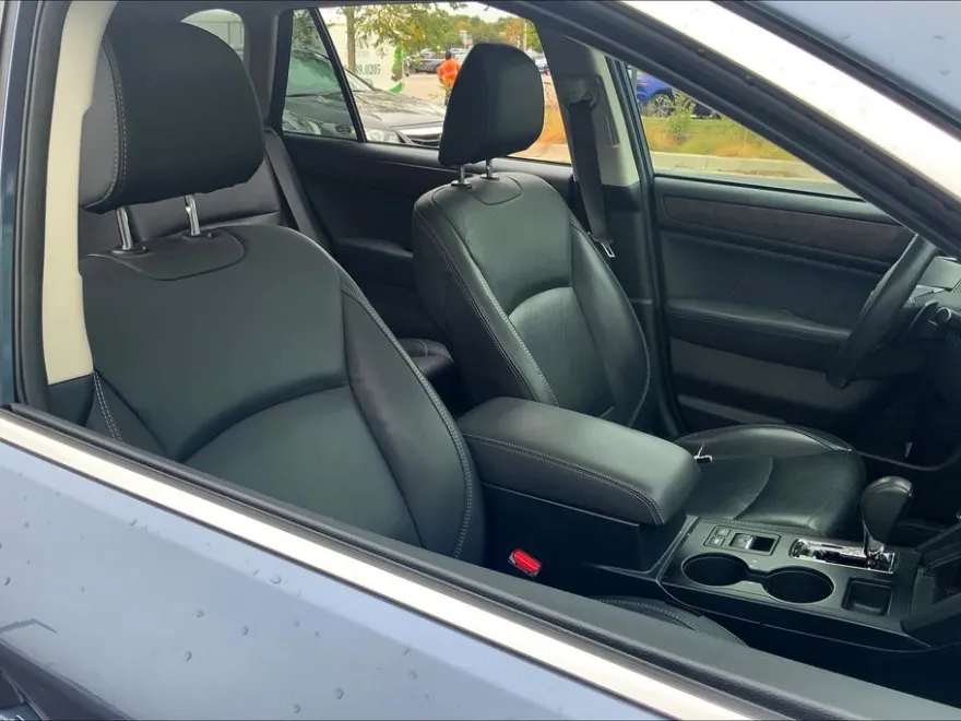 2018 Subaru Outback 2.5i photo 1