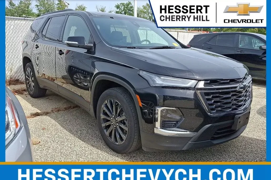 2023 Chevrolet Traverse RS photo 1