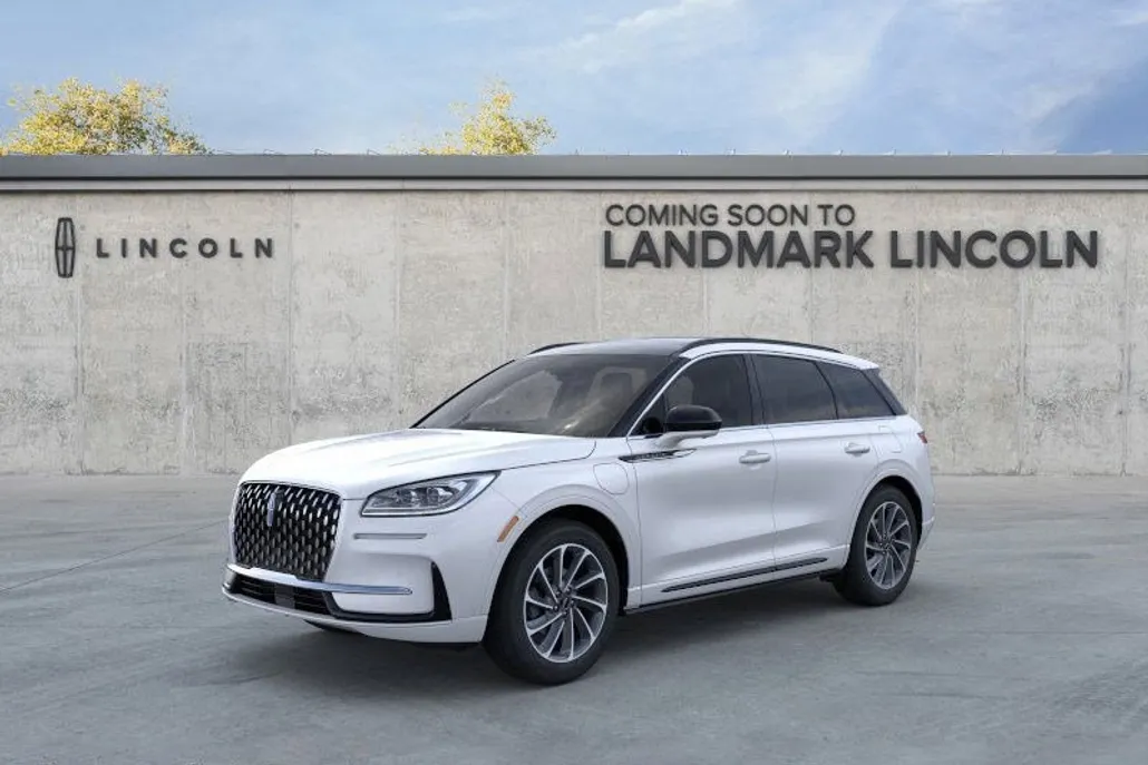 2025 Lincoln Corsair Grand Touring photo 1