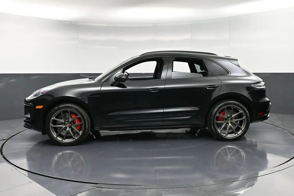 2026 Porsche Macan GTS photo 1