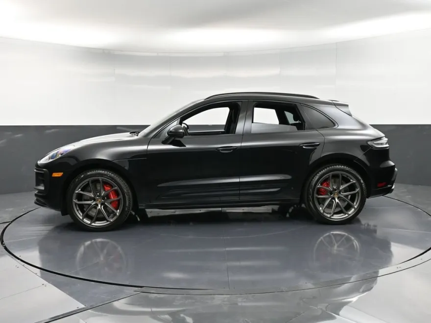 2026 Porsche Macan GTS photo 1